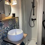 Apartment Un Cocon Au Presbytere Avec Place De Parking Voiture Gratuite
