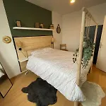Un Cocon Au Presbytere Avec Place De Parking Voiture Gratuite *