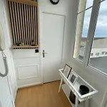 Apartment Un Cocon Au Presbytere Avec Place De Parking Voiture Gratuite Caen