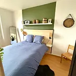 Un Cocon Au Presbytere Avec Place De Parking Voiture Gratuite Apartment