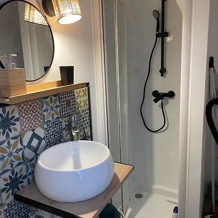 Apartmán Un Cocon Au Presbytere Avec Place De Parking Voiture Gratuite