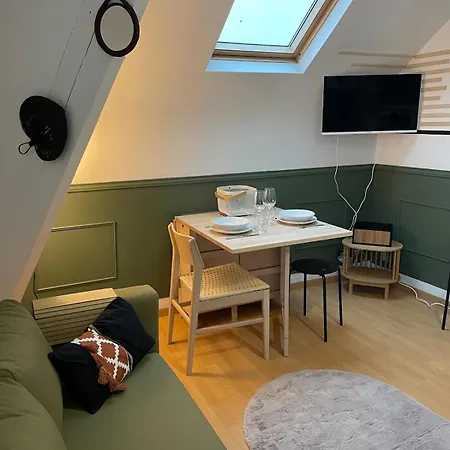 Un Cocon Au Presbytere Avec Place De Parking Voiture Gratuite * Caen