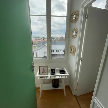 Un Cocon Au Presbytere Avec Place De Parking Voiture Gratuite Apartment