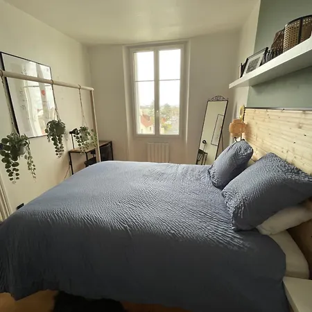 Un Cocon Au Presbytère Avec Place De Parking Voiture Gratuite * Caen