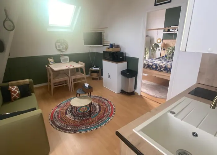 Apartmán Un Cocon Au Presbytere Avec Place De Parking Voiture Gratuite Caen