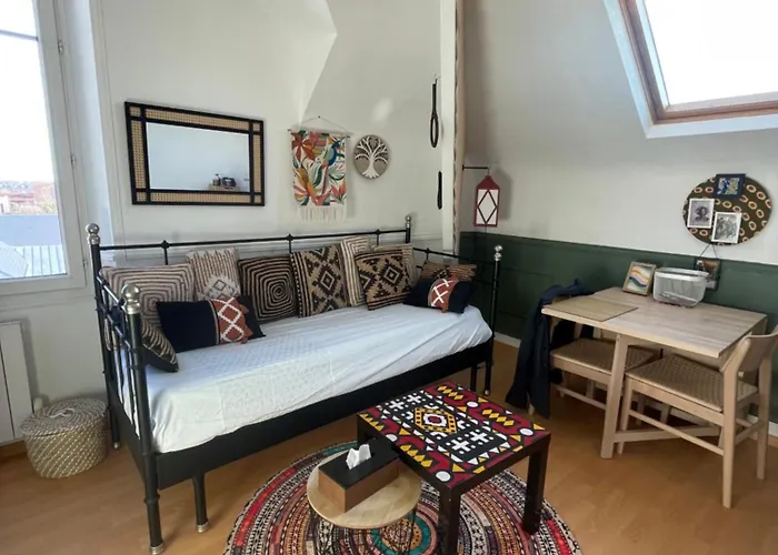 Un Cocon Au Presbytere Avec Place De Parking Voiture Gratuite *